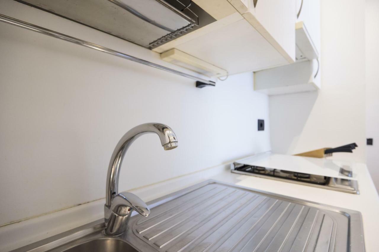 شقة Hacca Collection - Bocconi, Navigli 1Br ميلان المظهر الخارجي الصورة