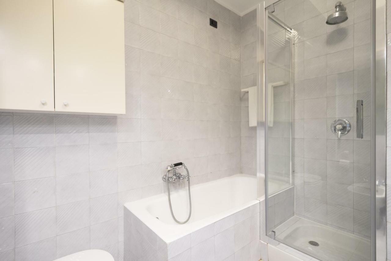 شقة Hacca Collection - Bocconi, Navigli 1Br ميلان المظهر الخارجي الصورة